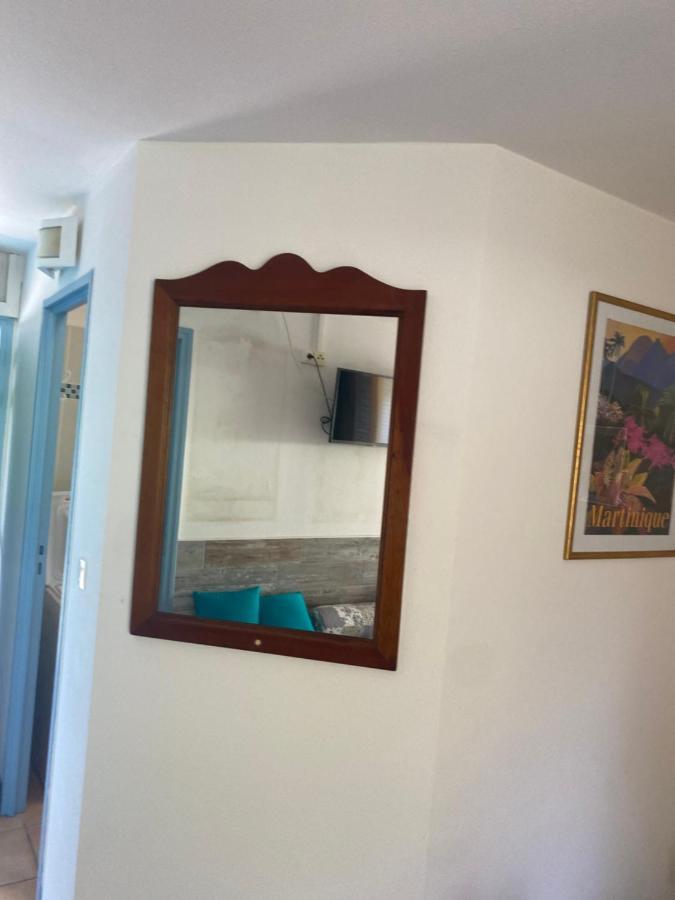 Le Mahogany Rouge Otel Sainte-Anne Dış mekan fotoğraf
